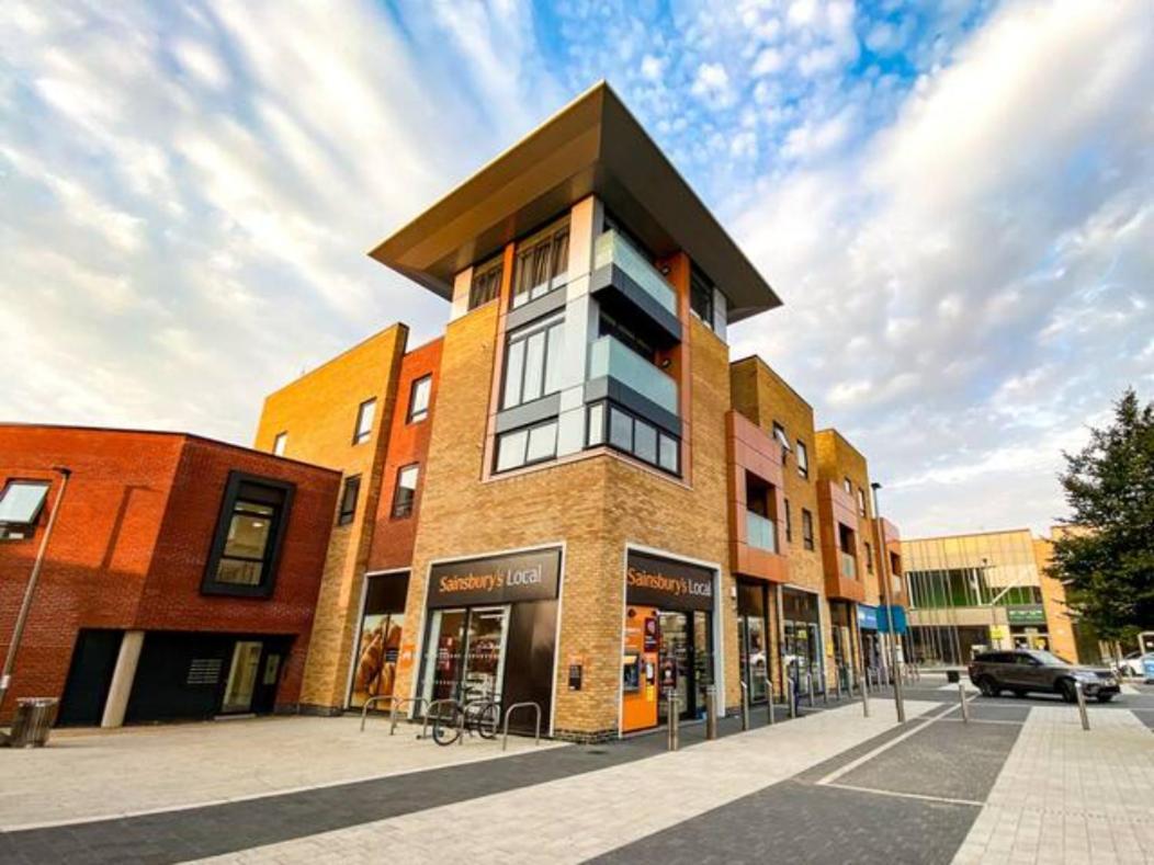 Broughton House With Free Parking, Balcony, Fast Wifi And Smart Tv With Netflix By Yoko Property ミルトン・ケインズ エクステリア 写真